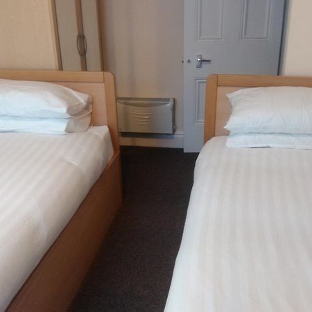 Delamere Holiday Flat Blackpool Extérieur photo